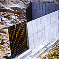 Reinforced concrete cantilever walls